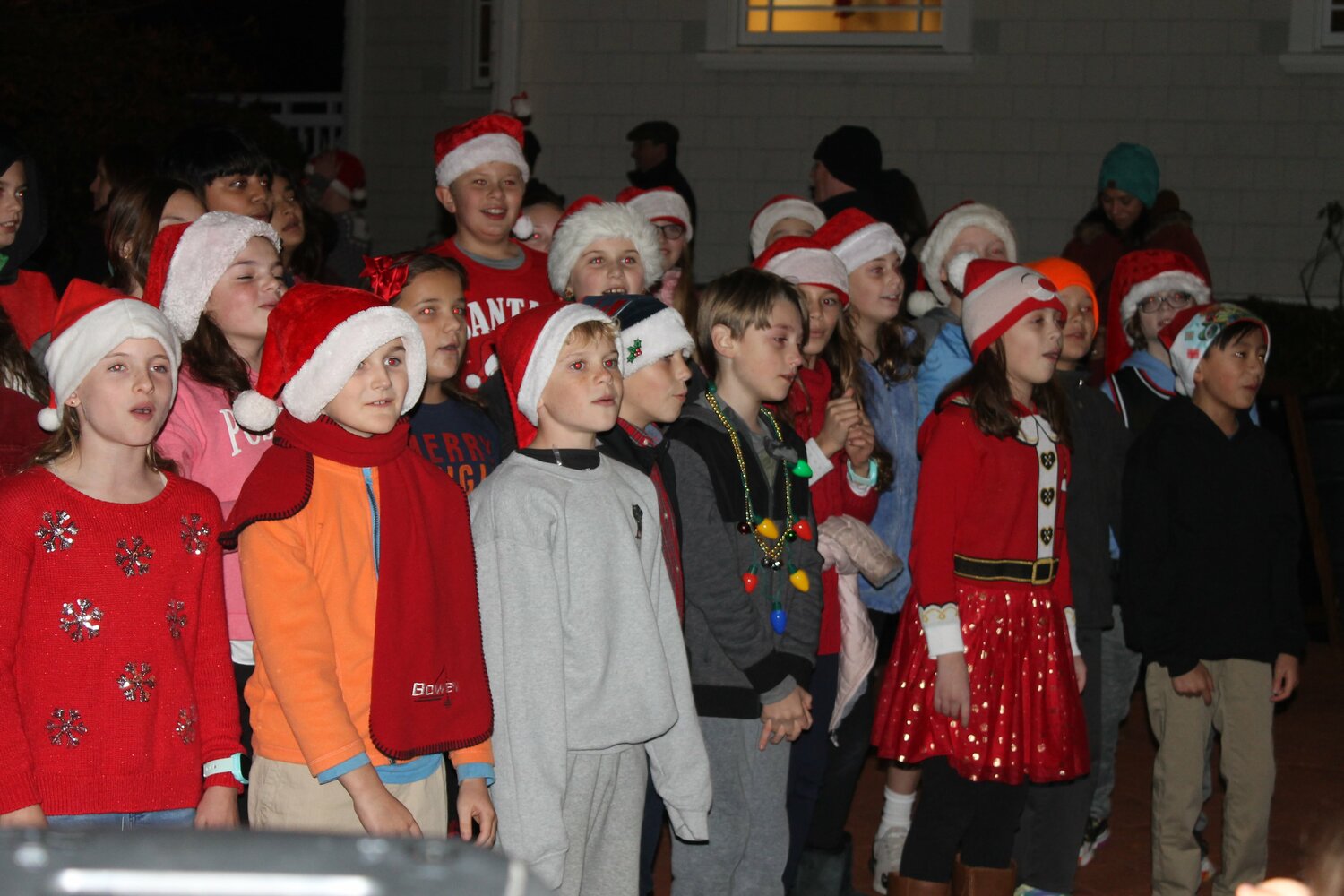 TreeLighting Ceremony Is A Spectacle At The Chamber Of Commerce Pasadena